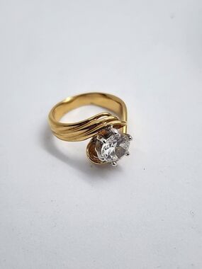 Vintage 18K HGE Gold Plated Solitaire Ring – Size 6.5